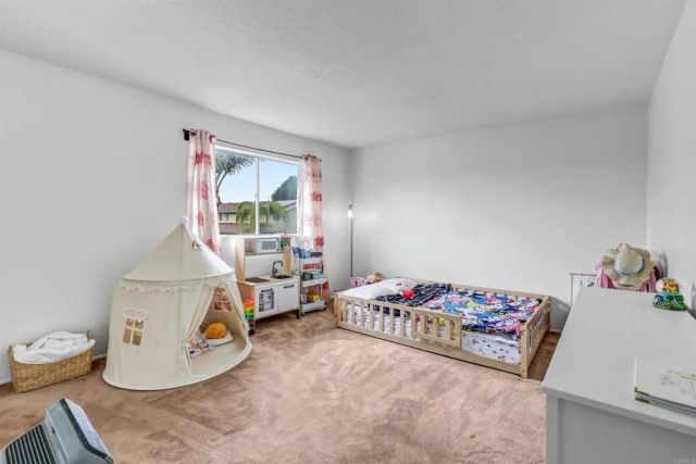 818 Hollister Street B, San Diego, CA 92154