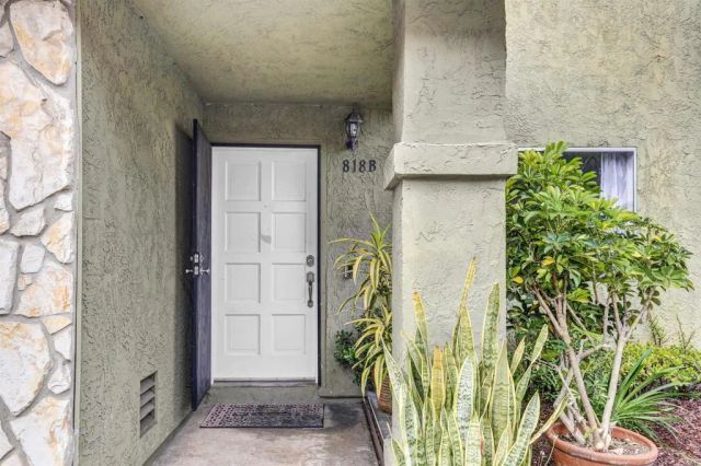 818 Hollister Street B, San Diego, CA 92154