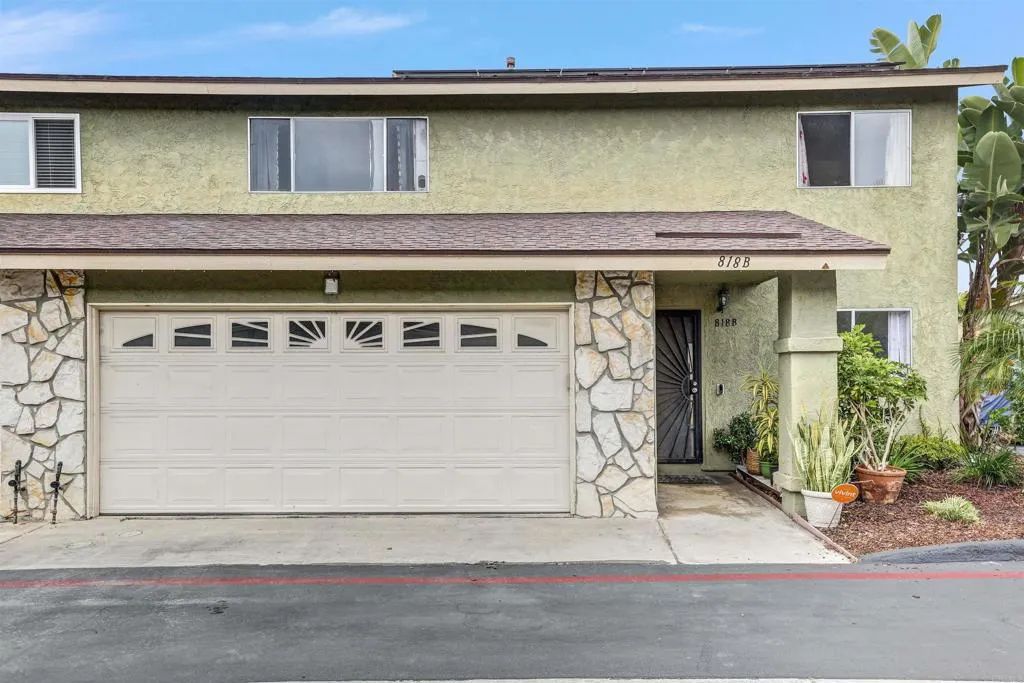 818 Hollister Street B, San Diego, CA 92154