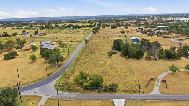 171 Jupiter Trail, Weatherford, TX 76088