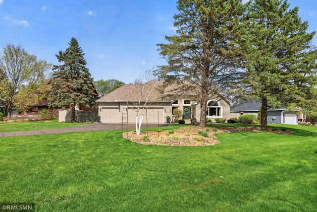 1703 Anderlie Lane W, White Bear Twp, MN 55110