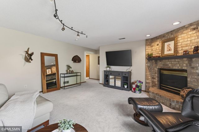 1703 Anderlie Lane W, White Bear Twp, MN 55110