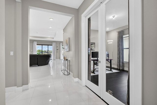 15798 Cresswind Place, Loxahatchee, FL 33470