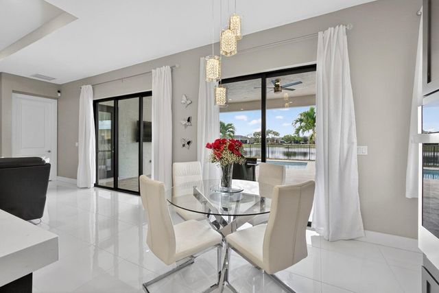 15798 Cresswind Place, Loxahatchee, FL 33470