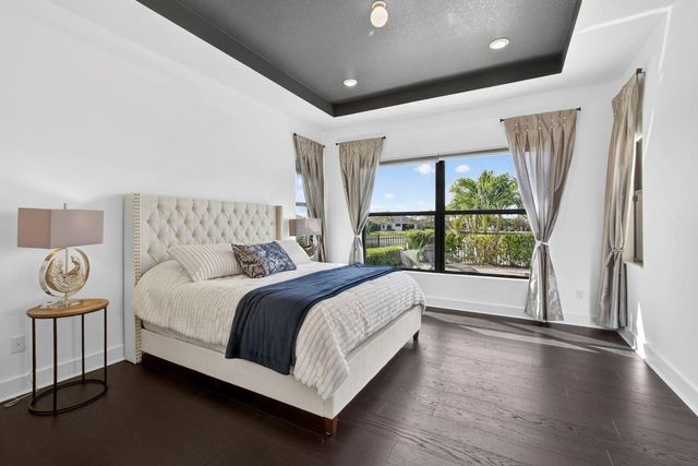 15798 Cresswind Place, Loxahatchee, FL 33470