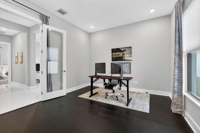 15798 Cresswind Place, Loxahatchee, FL 33470