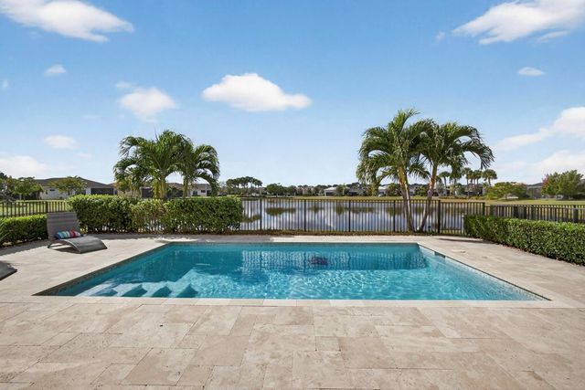 15798 Cresswind Place, Loxahatchee, FL 33470