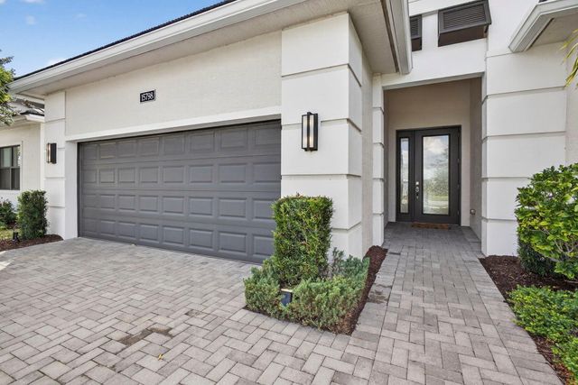 15798 Cresswind Place, Loxahatchee, FL 33470