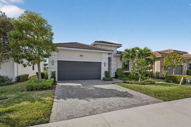 15798 Cresswind Place, Loxahatchee, FL 33470