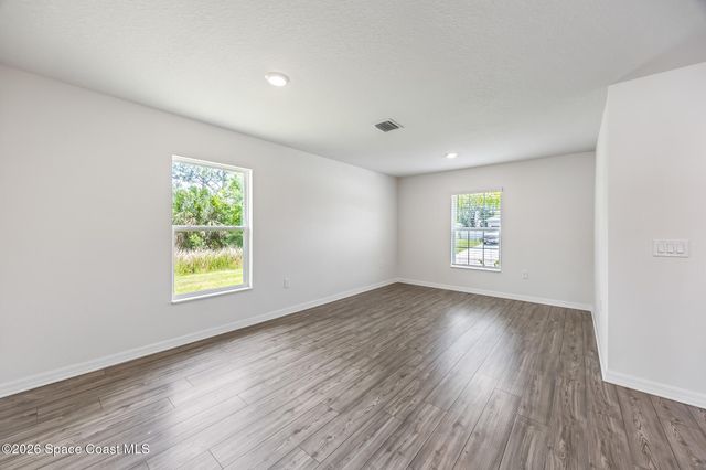 543 Lafayette Street SW, Palm Bay, FL 32908