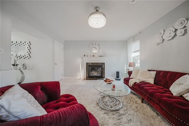 5148 Dayflower Drive, Tipp City, OH 45371