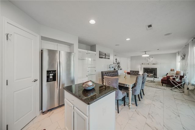 5148 Dayflower Drive, Tipp City, OH 45371