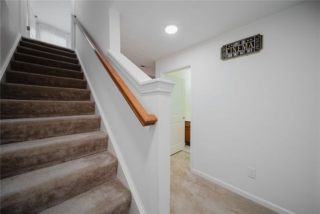 5148 Dayflower Drive, Tipp City, OH 45371