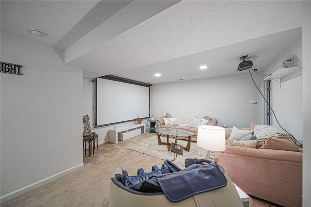 5148 Dayflower Drive, Tipp City, OH 45371