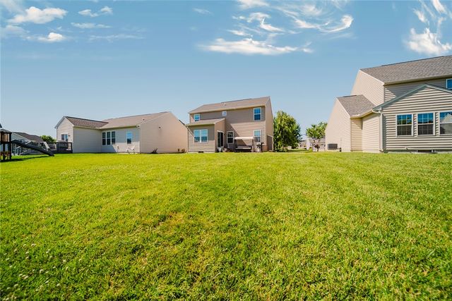 5148 Dayflower Drive, Tipp City, OH 45371