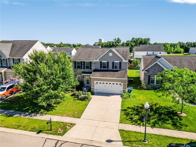 5148 Dayflower Drive, Tipp City, OH 45371
