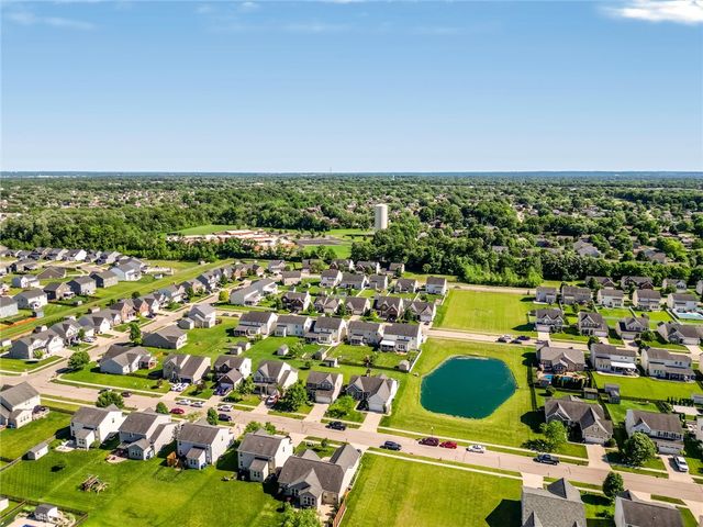 5148 Dayflower Drive, Tipp City, OH 45371