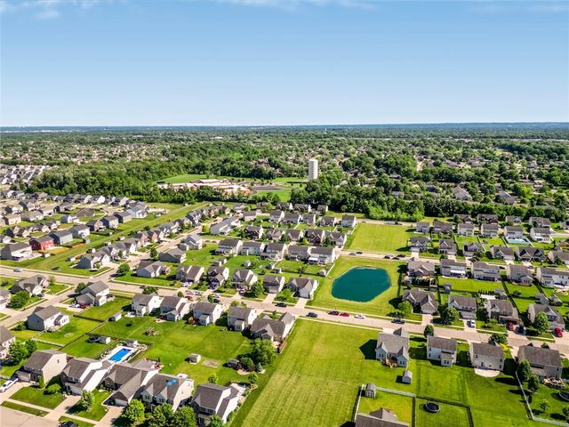 5148 Dayflower Drive, Tipp City, OH 45371
