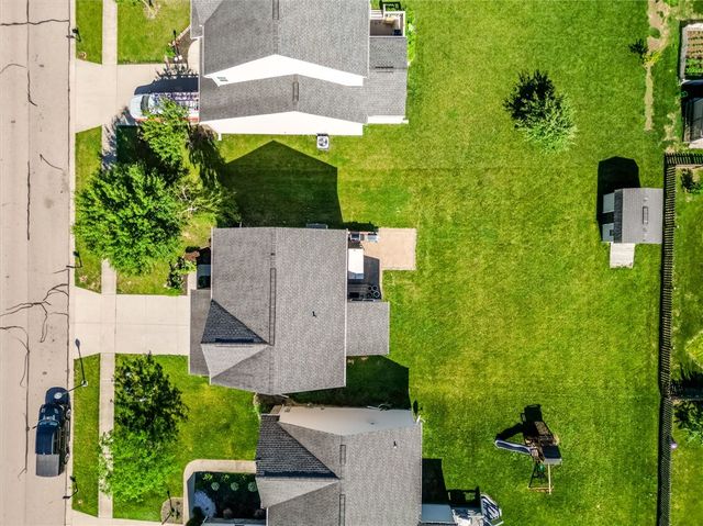 5148 Dayflower Drive, Tipp City, OH 45371