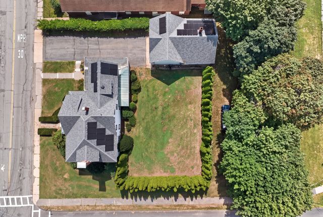 141 Chestnut St, Gardner, MA 01440