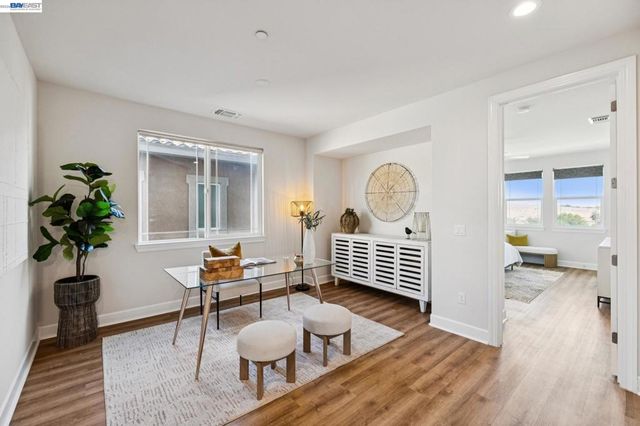 258 Benmore Dr, Hayward, CA 94542