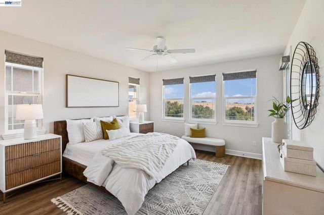 258 Benmore Dr, Hayward, CA 94542