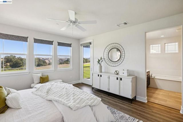 258 Benmore Dr, Hayward, CA 94542