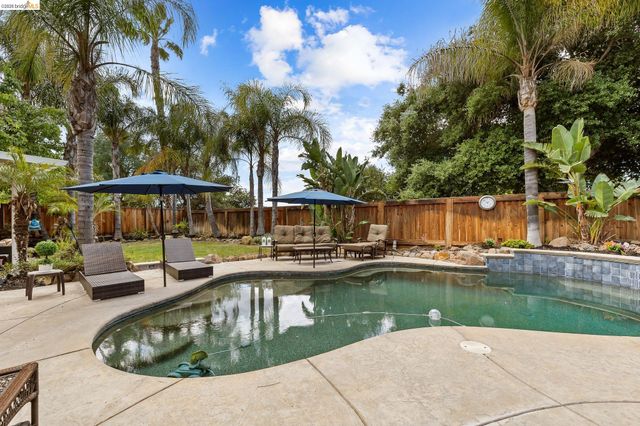 2705 Hawthorn Place, Brentwood, CA 94513