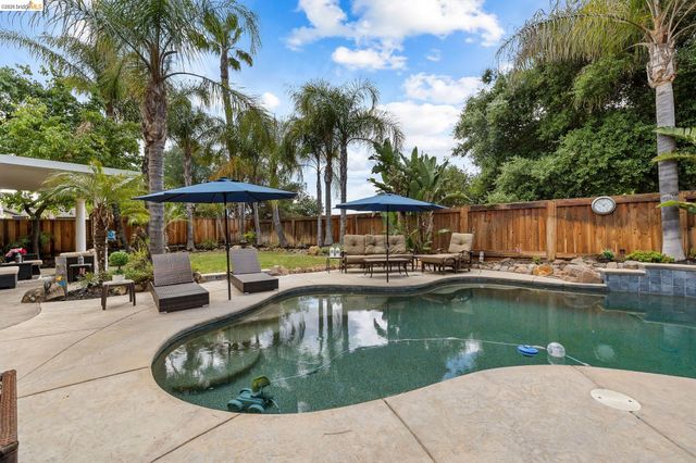 2705 Hawthorn Place, Brentwood, CA 94513