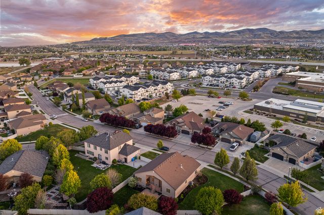 13463 S CERVINA WAY, Riverton, UT 84065