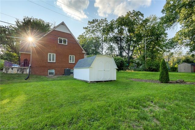 3503 Market Avenue N, Canton, OH 44714