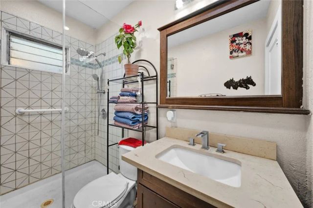 244 N 10th, Santa Paula, CA 93060