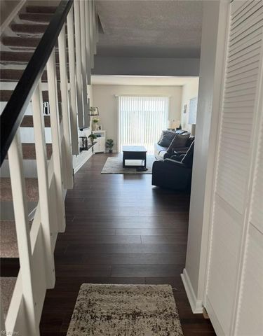 5025 Clairmont CT, Virginia Beach, VA 23462