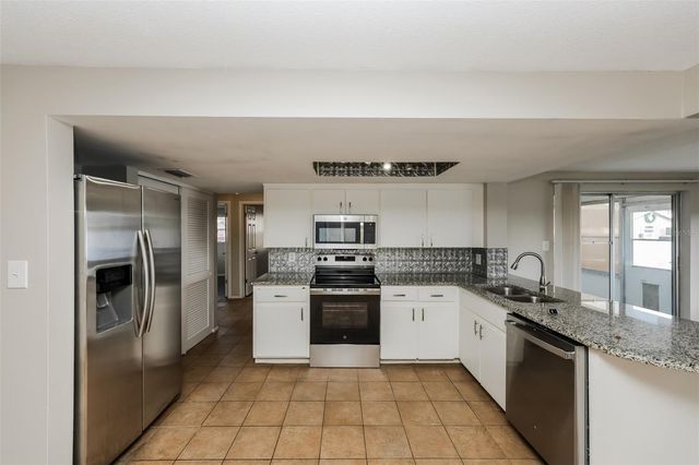 9436 LEGEND LANE, Port Richey, FL 34668