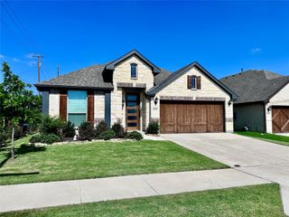 11401 Falcon Trace Drive, Fort Worth, TX 76244
