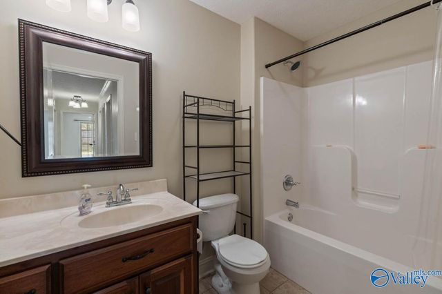 17749 Antlers Pass, Athens, AL 35611