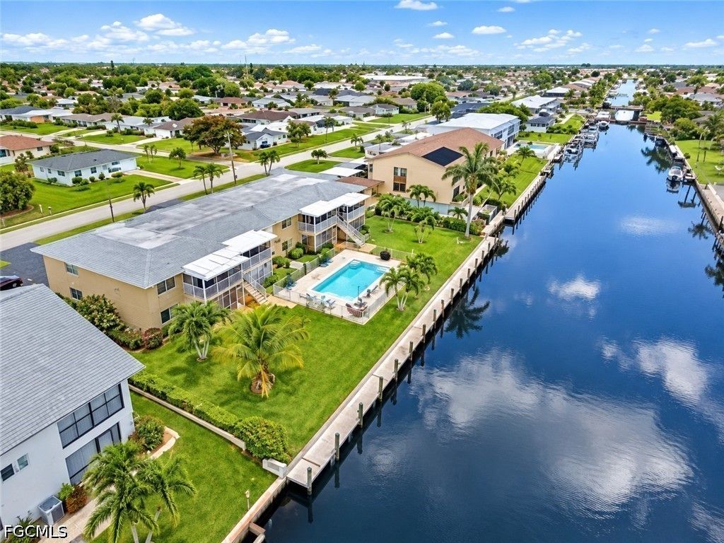 1022 SE 46th ST 1D, Cape Coral, FL 33904