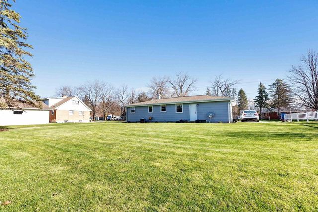 1809 LENWOOD AVENUE, Green Bay, WI 54303