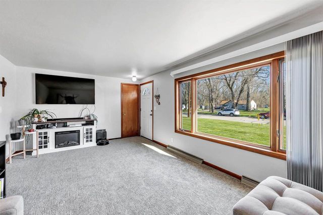 1809 LENWOOD AVENUE, Green Bay, WI 54303