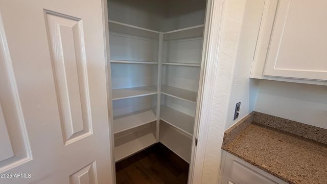 616 N CASA BELLA Avenue, Dewey, AZ 86327