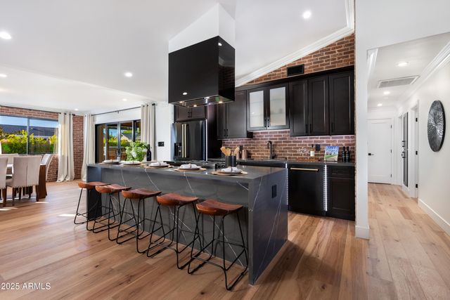 8708 E RANCHO VISTA Drive, Scottsdale, AZ 85251