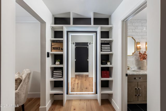 8708 E RANCHO VISTA Drive, Scottsdale, AZ 85251