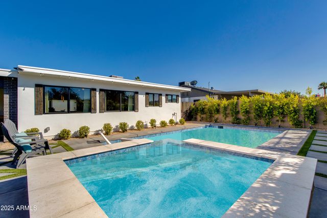 8708 E RANCHO VISTA Drive, Scottsdale, AZ 85251