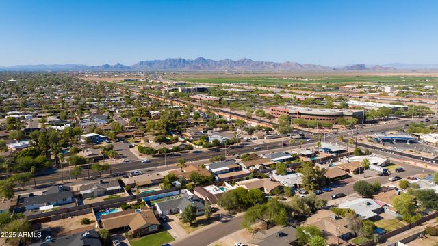 8708 E RANCHO VISTA Drive, Scottsdale, AZ 85251