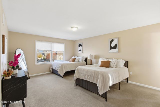 15 Sanz Town Road, Lakewood, NJ 08701