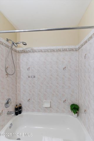 15 Sanz Town Road, Lakewood, NJ 08701