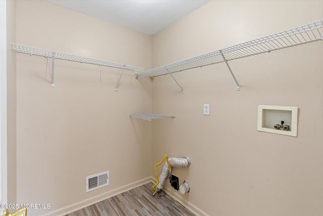 15 Sanz Town Road, Lakewood, NJ 08701