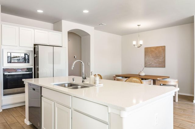 2328 Melon Ridge Loop NE, Rio Rancho, NM 87144