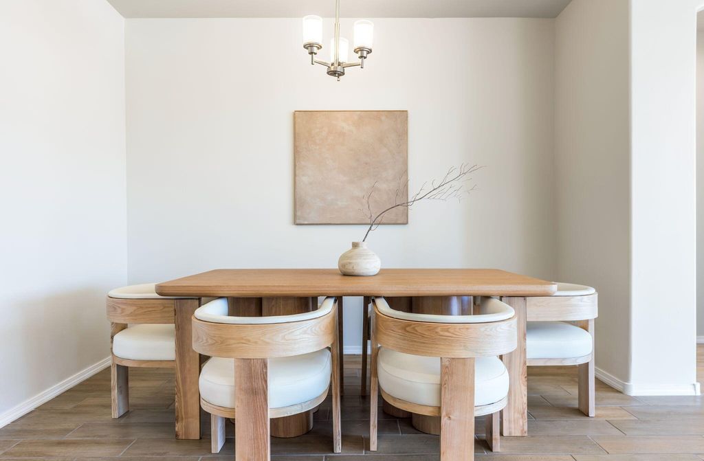 Image 11 of property listing at 2328 Melon Ridge Loop NE, Rio Rancho, NM 87144