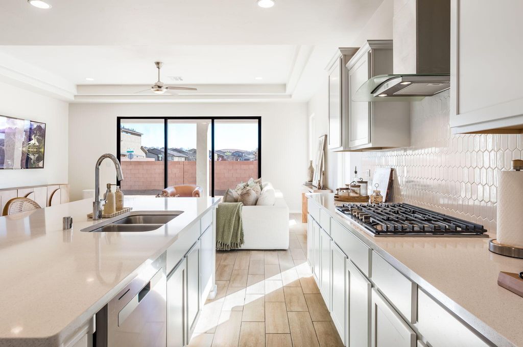 Image 4 of property listing at 2328 Melon Ridge Loop NE, Rio Rancho, NM 87144